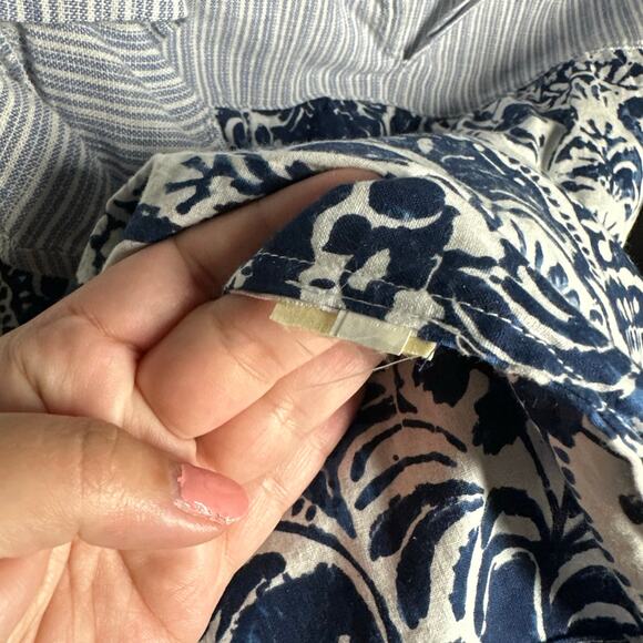 Dylan Women's Blue White Mixed Print Summer Coastal Blouse Size Small - Picture 6 of 6